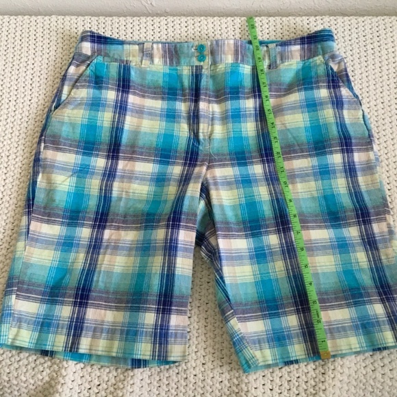 LAURA SCOTT WALKING SHORTS PLAID 10" INSEAM SIZE WOMAN 14                   (15) - Picture 1 of 5